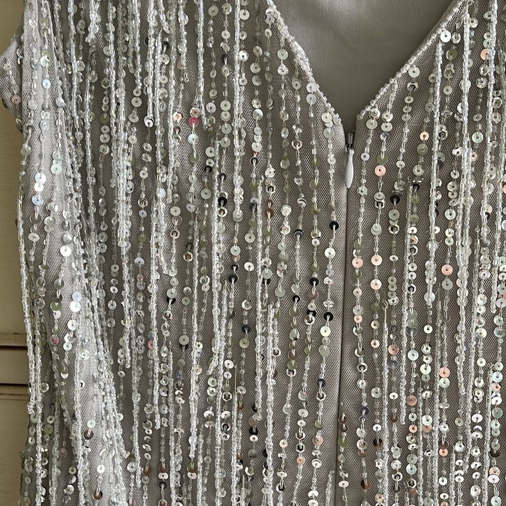 Aidan Mattox cocktail dress with sequins and beads size 10 - Picture 3 of 7
